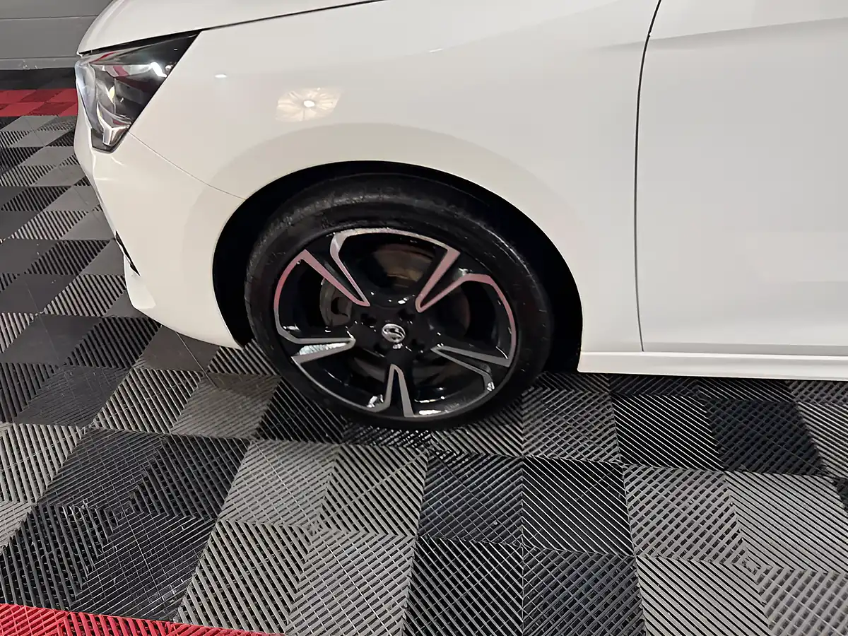 Used 2022 Vauxhall Corsa Sri Edition White - Interior and Exterior details 15