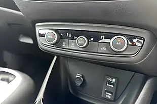 Used 2022 Vauxhall Crossland Elite Edition Grey - Interior and Exterior details 20