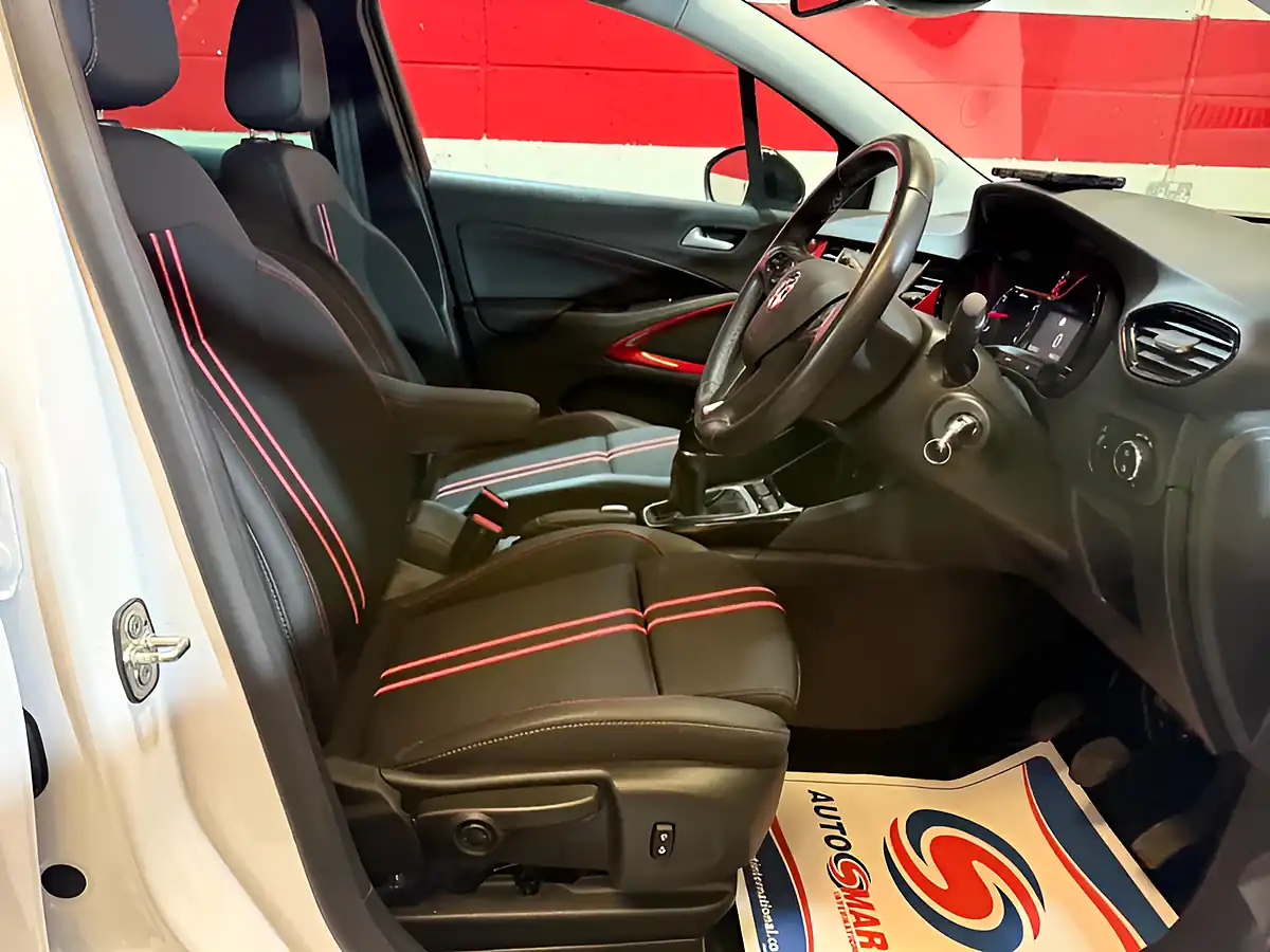 Used 2022 Vauxhall Crossland Gs Line White - Interior and Exterior details 11