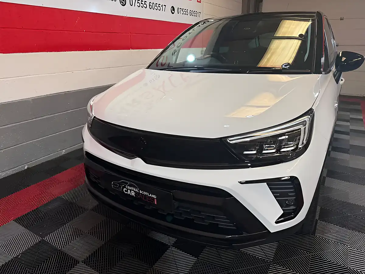 Used 2022 Vauxhall Crossland Gs Line White - Interior and Exterior details 2
