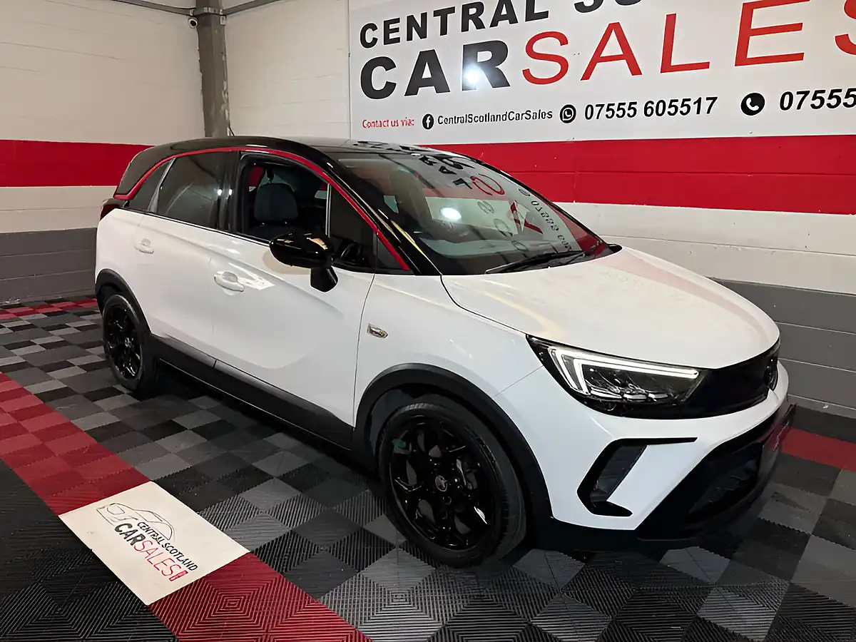 Used 2022 Vauxhall Crossland Gs Line White - Front View