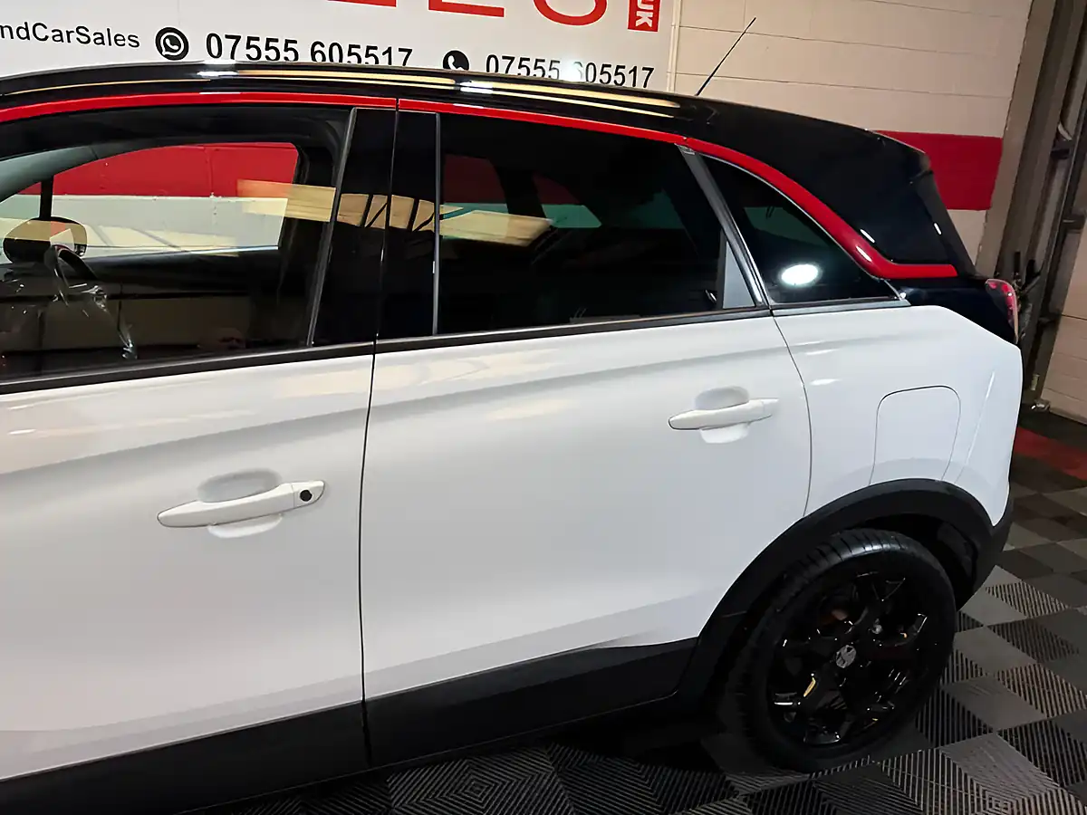 Used 2022 Vauxhall Crossland Gs Line White - Interior and Exterior details 19