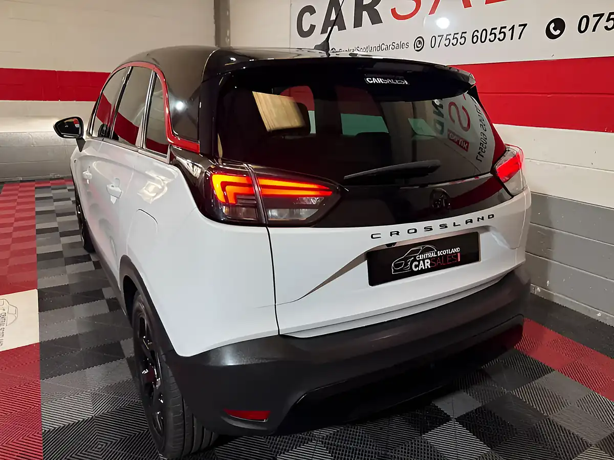 Used 2022 Vauxhall Crossland Gs Line White - Interior and Exterior details 9