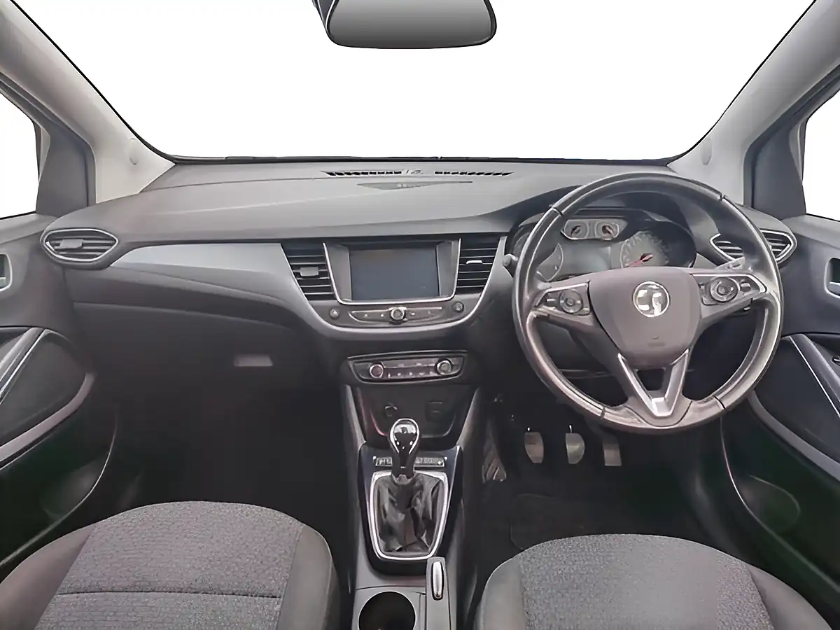 Used 2022 Vauxhall Crossland Se Edition White - Interior and Exterior details 8