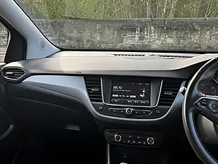 Used 2022 Vauxhall Crossland Se Edition White - Interior and Exterior details 10