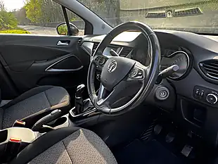 Used 2022 Vauxhall Crossland Se Edition White - Interior and Exterior details 14