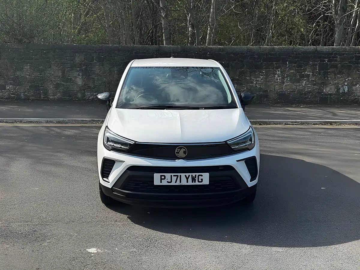 Used 2022 Vauxhall Crossland Se Edition White - Interior and Exterior details 15