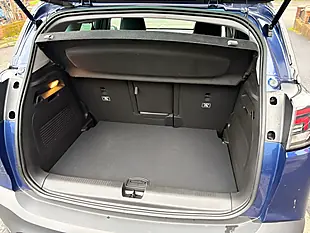 Used 2022 Vauxhall Crossland Ultimate Blue - Interior and Exterior details 11