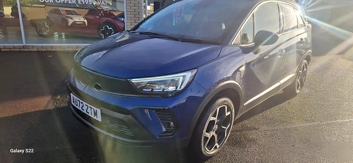 Used 2022 Vauxhall Crossland Ultimate Blue - Interior and Exterior details 12