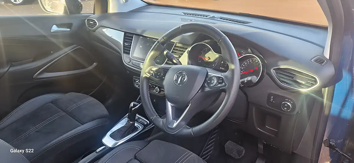 Used 2022 Vauxhall Crossland Ultimate Blue - Interior and Exterior details 14