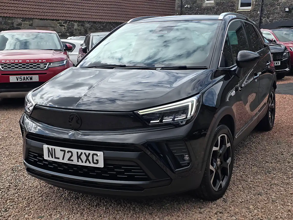 Used 2022 Vauxhall Crossland Ultimate Diamond Black Metallic - Interior and Exterior details 5