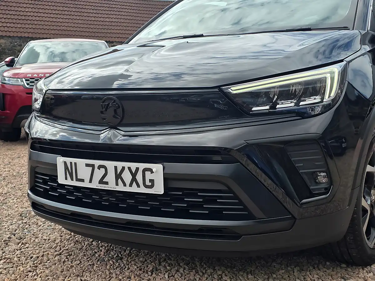 Used 2022 Vauxhall Crossland Ultimate Diamond Black Metallic - Interior and Exterior details 6