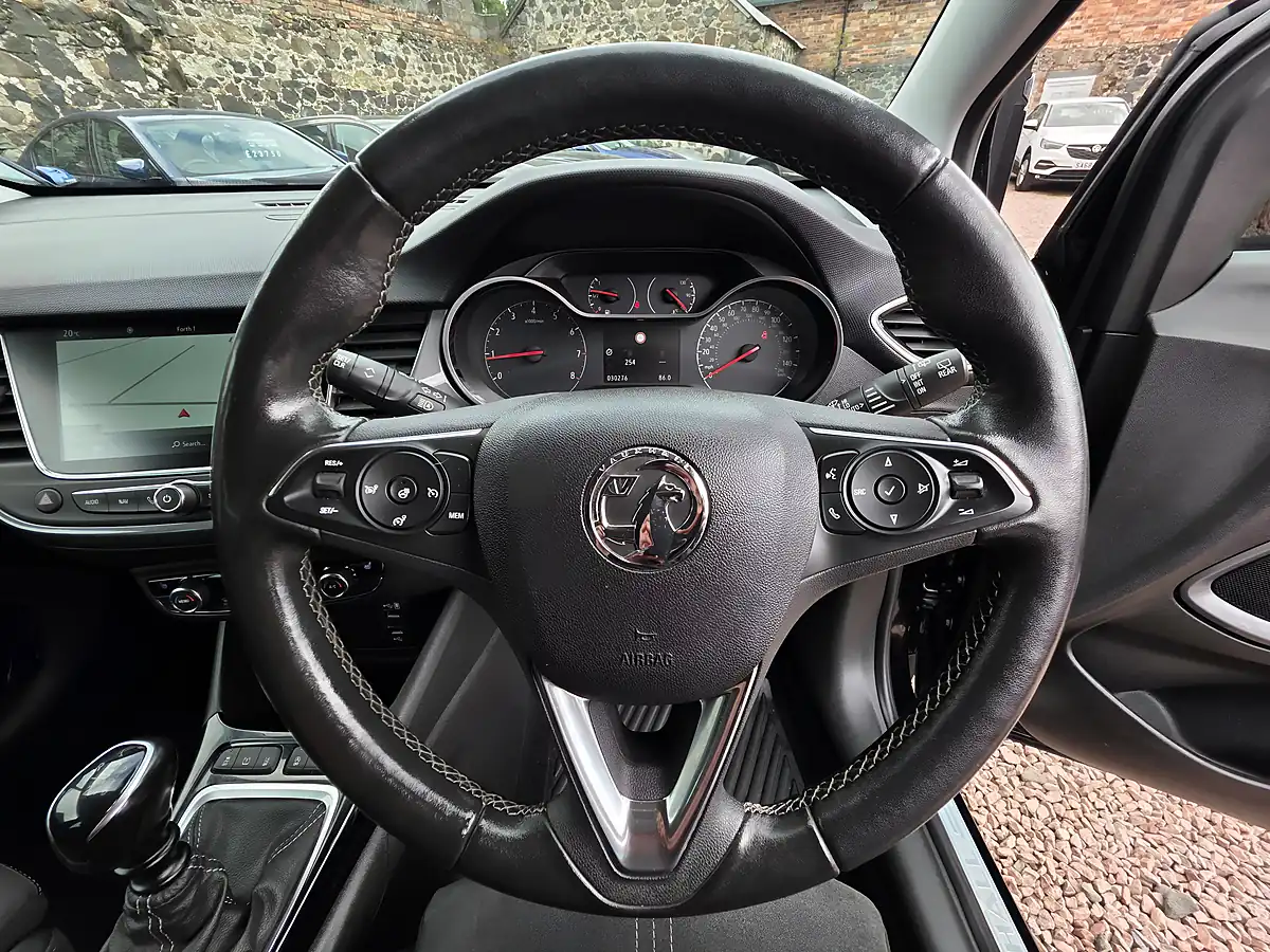 Used 2022 Vauxhall Crossland Ultimate Diamond Black Metallic - Interior and Exterior details 9