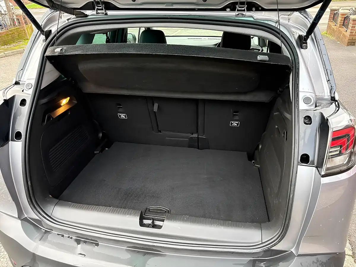 Used 2022 Vauxhall Crossland Ultimate Grey - Interior and Exterior details 12