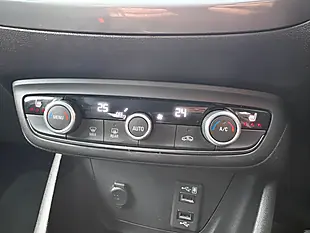 Used 2022 Vauxhall Crossland Ultimate Grey - Interior and Exterior details 17