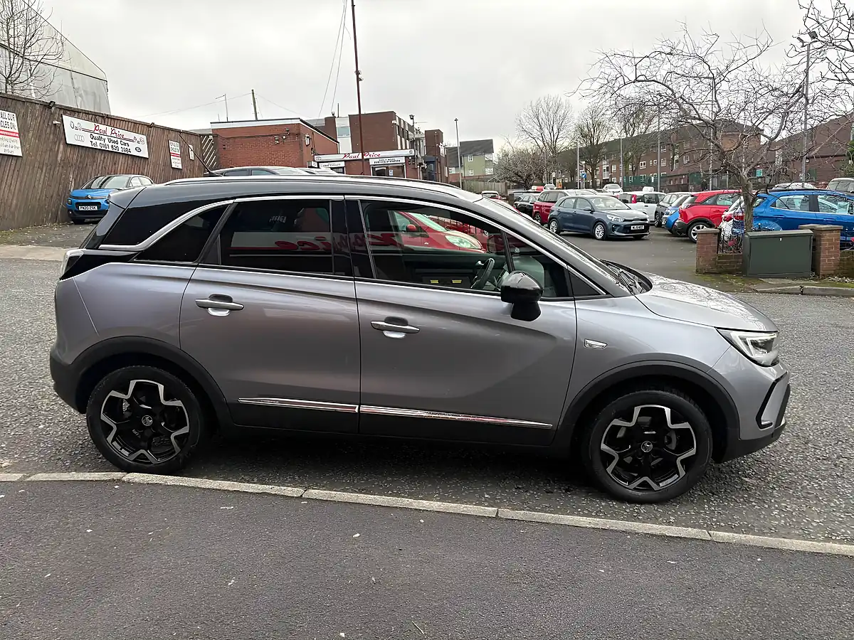 Used 2022 Vauxhall Crossland Ultimate Grey - Interior and Exterior details 2