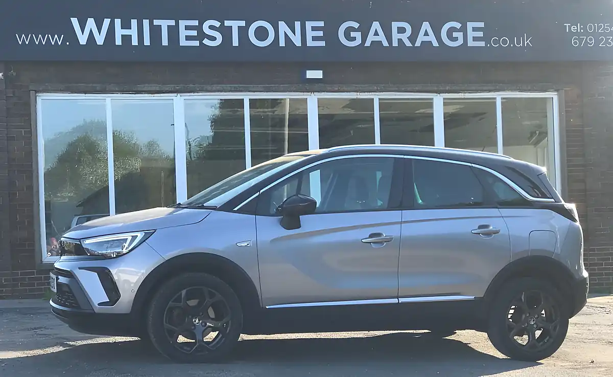 Used 2022 Vauxhall Crossland Ultimate Quartz Grey - Interior and Exterior details 6