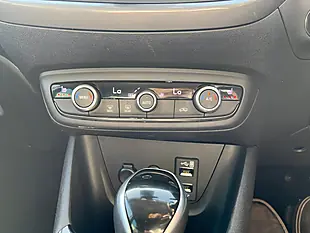 Used 2022 Vauxhall Crossland Ultimate Red - Interior and Exterior details 11