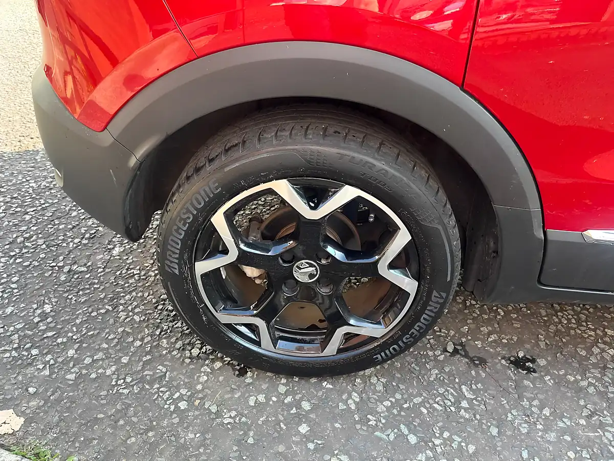 Used 2022 Vauxhall Crossland Ultimate Red - Interior and Exterior details 18