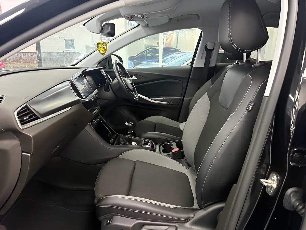 Used 2022 Vauxhall Grandland Elite Black - Interior and Exterior details 16
