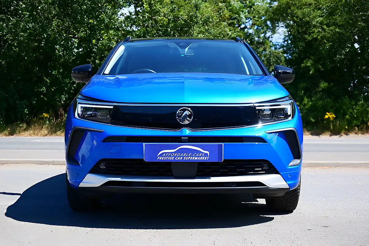 Used 2022 Vauxhall Grandland Elite Blue - Interior and Exterior details 4