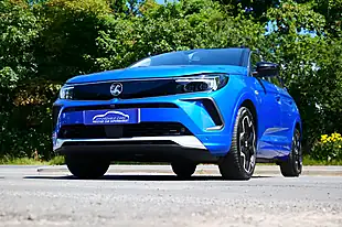 Used 2022 Vauxhall Grandland Elite Blue - Interior and Exterior details 6