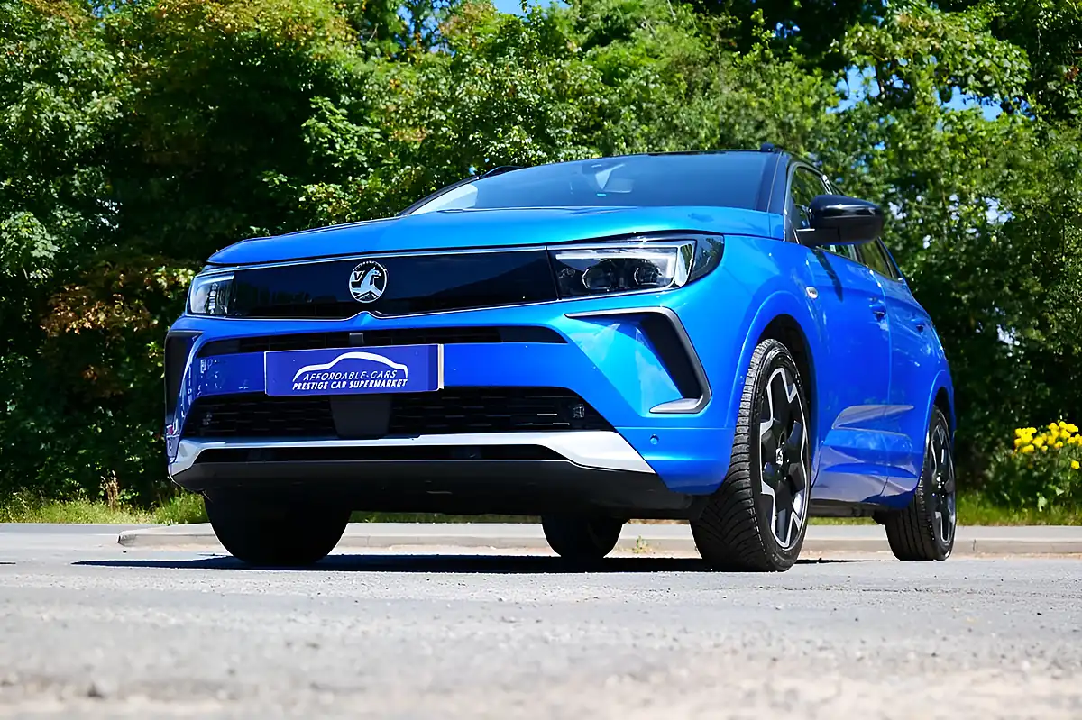 Used 2022 Vauxhall Grandland Elite Blue - Interior and Exterior details 6