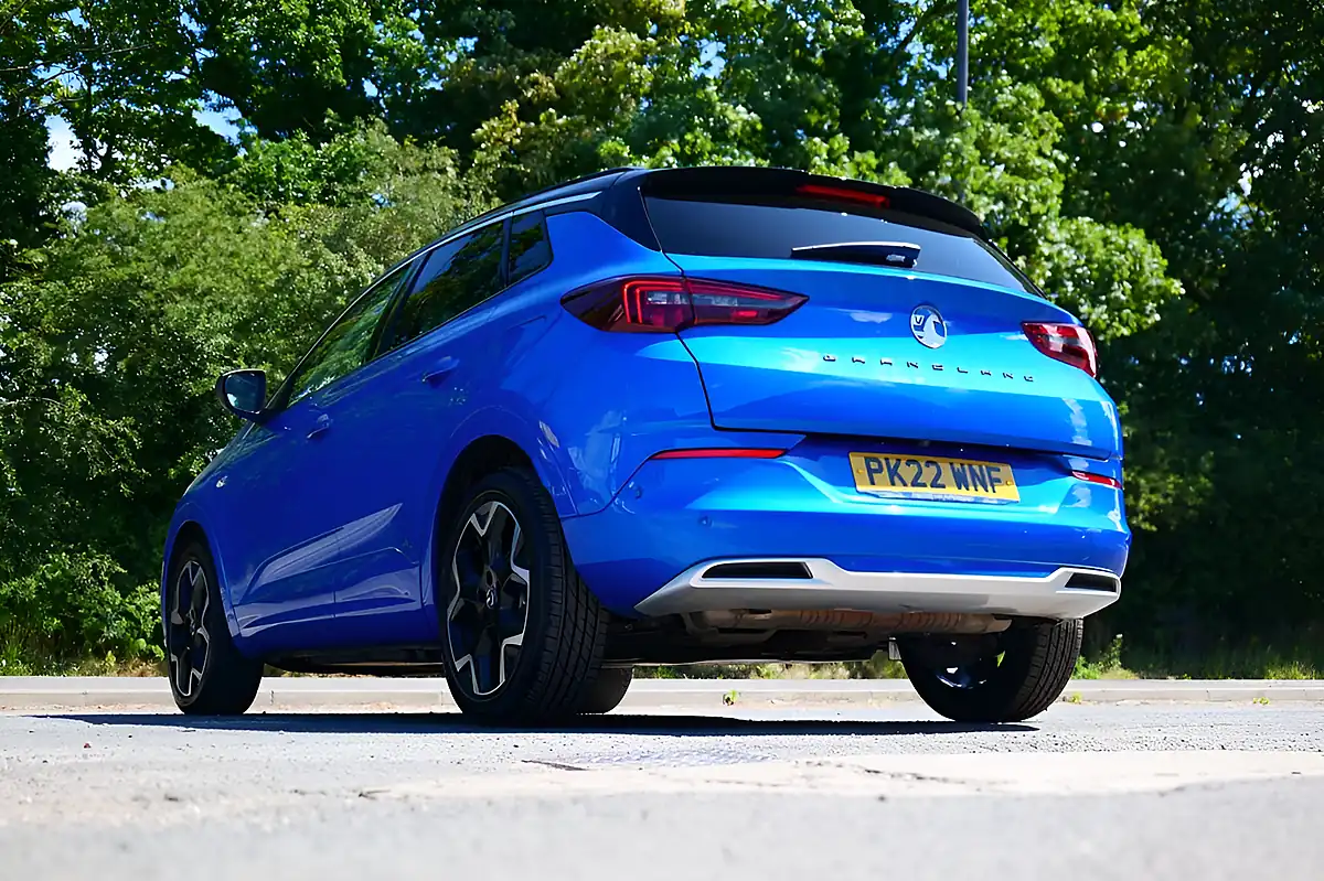 Used 2022 Vauxhall Grandland Elite Blue - Interior and Exterior details 7