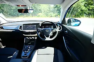 Used 2022 Vauxhall Grandland Elite Blue - Interior and Exterior details 9