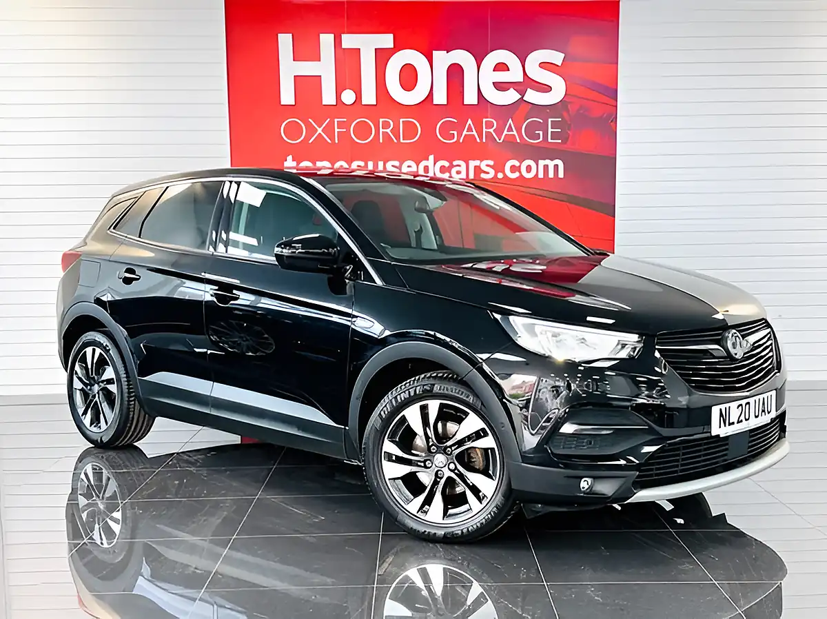 Used 2022 Vauxhall Grandland Elite - Interior and Exterior details 8
