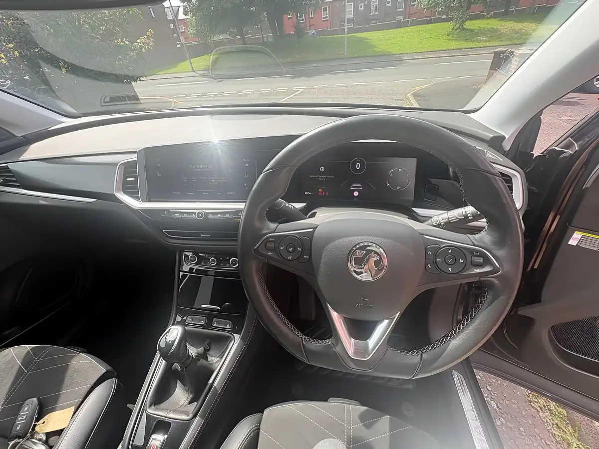 Used 2022 Vauxhall Grandland Ultimate Black - Interior and Exterior details 19