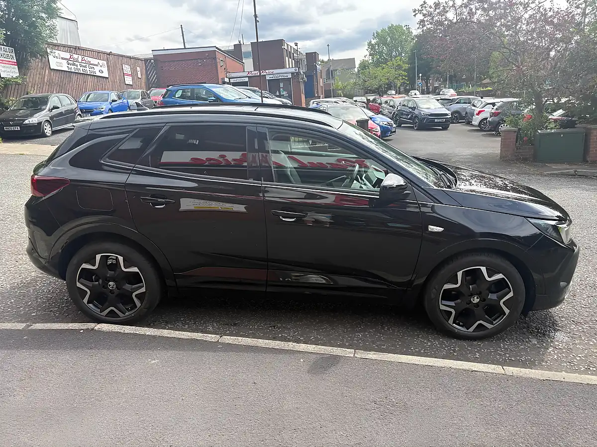 Used 2022 Vauxhall Grandland Ultimate Black - Interior and Exterior details 2