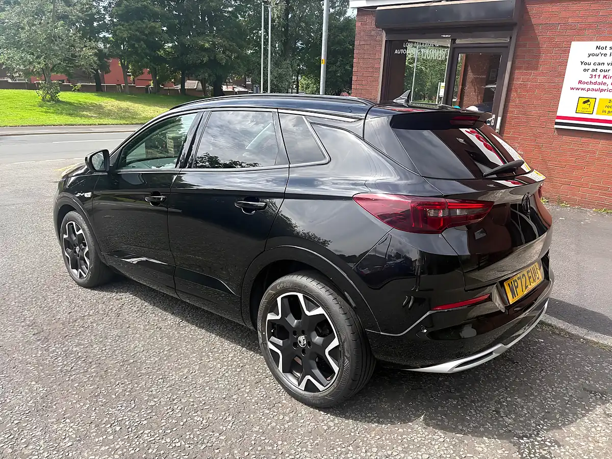 Used 2022 Vauxhall Grandland Ultimate Black - Interior and Exterior details 5