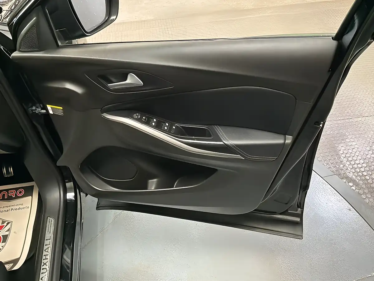 Used 2022 Vauxhall Grandland X Gs Line Black - Interior and Exterior details 11
