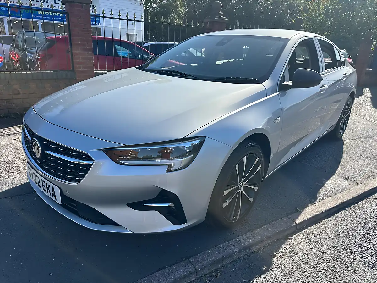 Used 2022 Vauxhall Insignia Design Grand Sport Silver - Interior and Exterior details 9