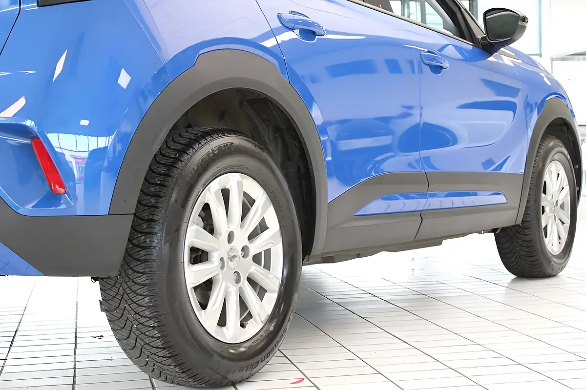Used 2022 Vauxhall Mokka Design Voltaic Blue - Interior and Exterior details 13