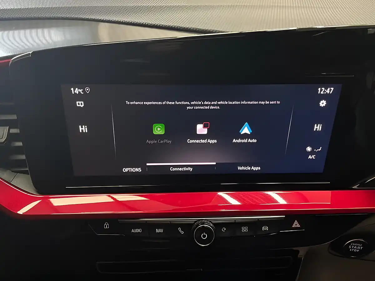 Used 2022 Vauxhall Mokka Electric Sri Premium White - Interior and Exterior details 16