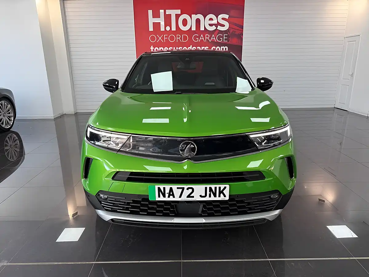 Used 2022 Vauxhall Mokka Electric Ultimate Green - Interior and Exterior details 13