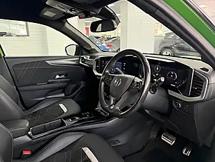 Used 2022 Vauxhall Mokka Electric Ultimate Green - Interior and Exterior details 14