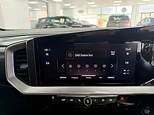 Used 2022 Vauxhall Mokka Electric Ultimate Green - Interior and Exterior details 17