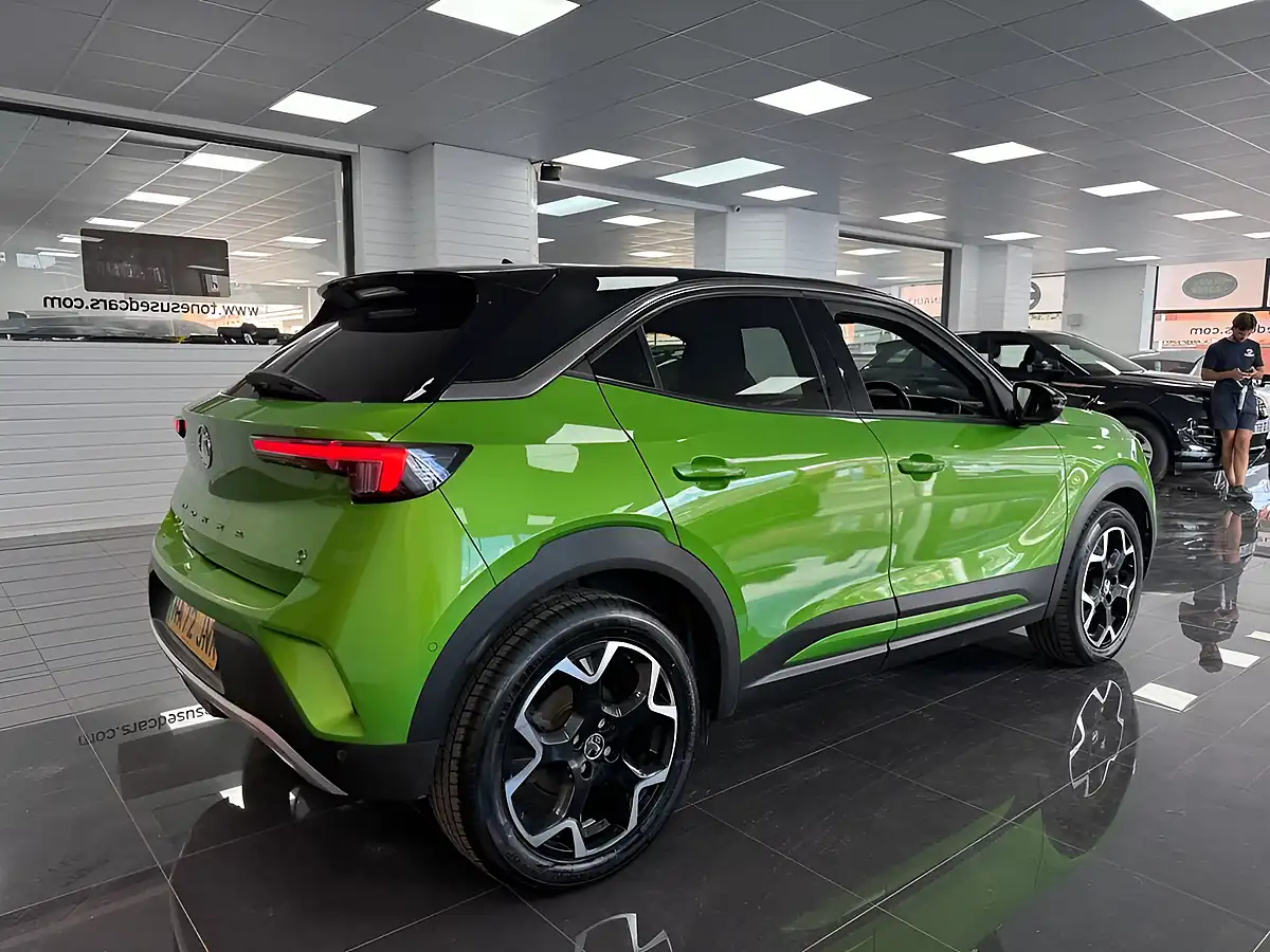 Used 2022 Vauxhall Mokka Electric Ultimate Green - Interior and Exterior details 2
