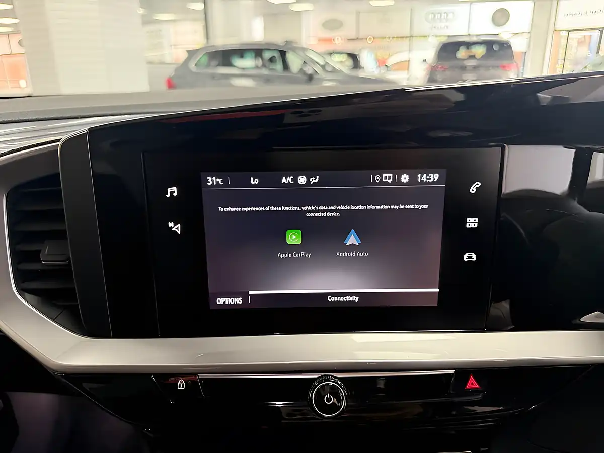 Used 2022 Vauxhall Mokka Elite Edition White - Interior and Exterior details 18