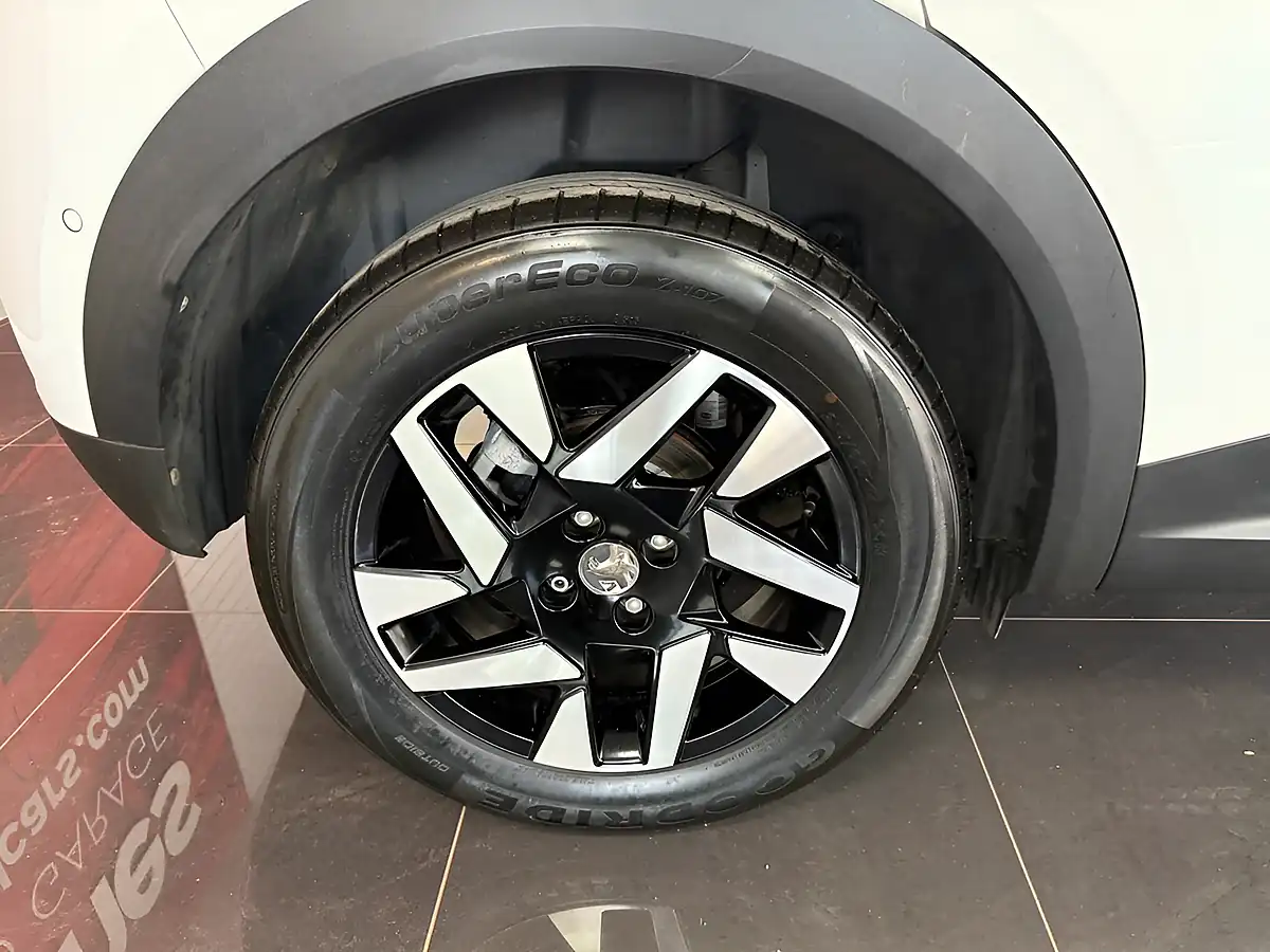 Used 2022 Vauxhall Mokka Elite Edition White - Interior and Exterior details 3