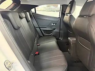Used 2022 Vauxhall Mokka Elite Edition White - Interior and Exterior details 5
