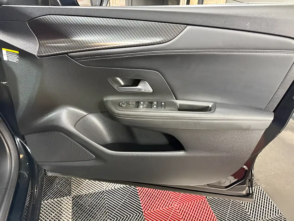 Used 2022 Vauxhall Mokka Gs Line Black - Interior and Exterior details 12
