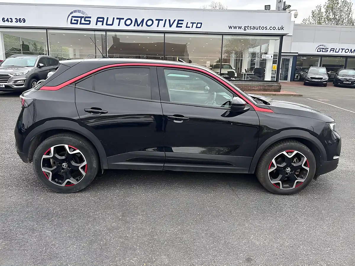 Used 2022 Vauxhall Mokka Gs Line Diamond Black - Interior and Exterior details 5