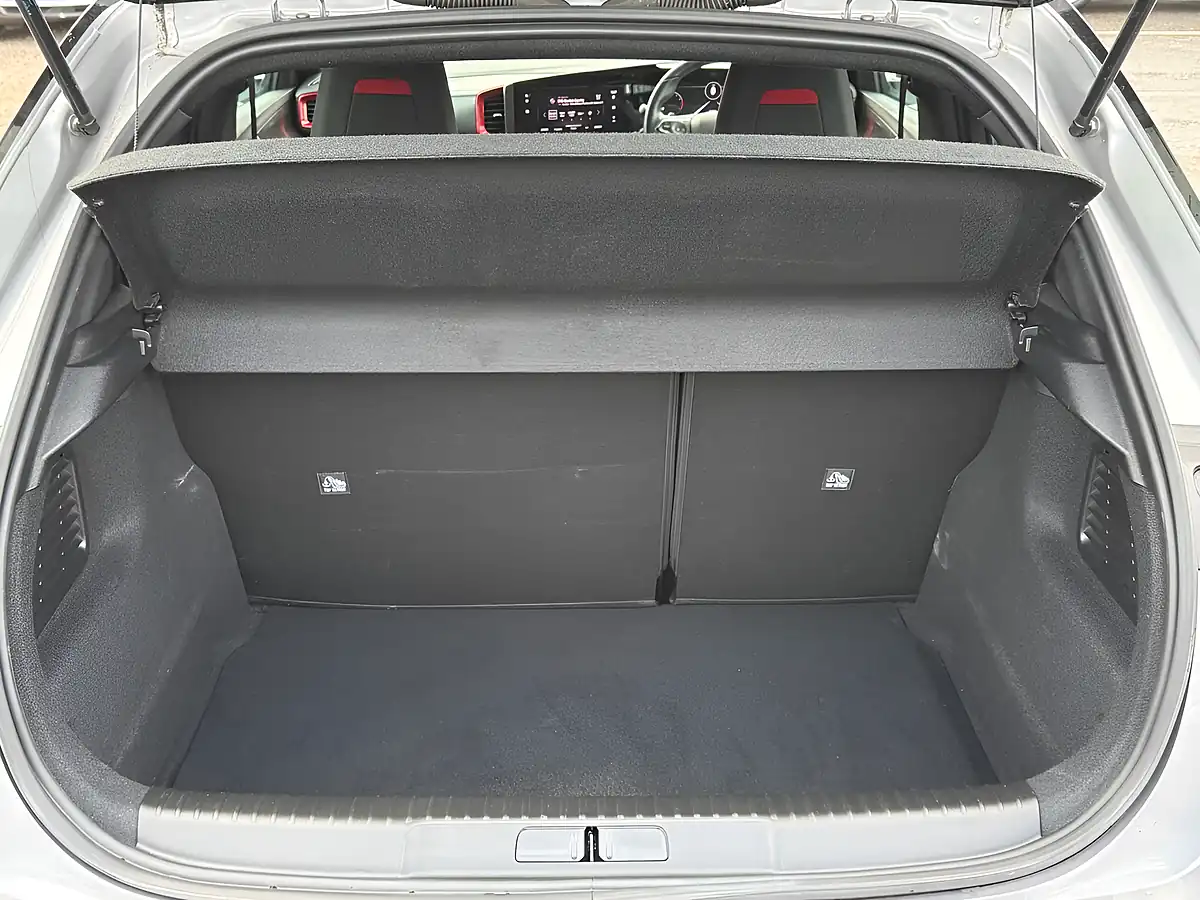 Used 2022 Vauxhall Mokka Gs Line Quartz Grey - Interior and Exterior details 15