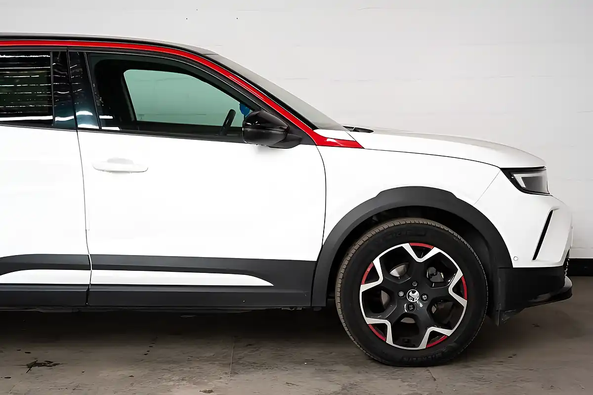 Used 2022 Vauxhall Mokka Gs Line White - Interior and Exterior details 12