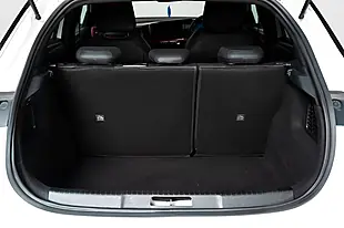 Used 2022 Vauxhall Mokka Gs Line White - Interior and Exterior details 16