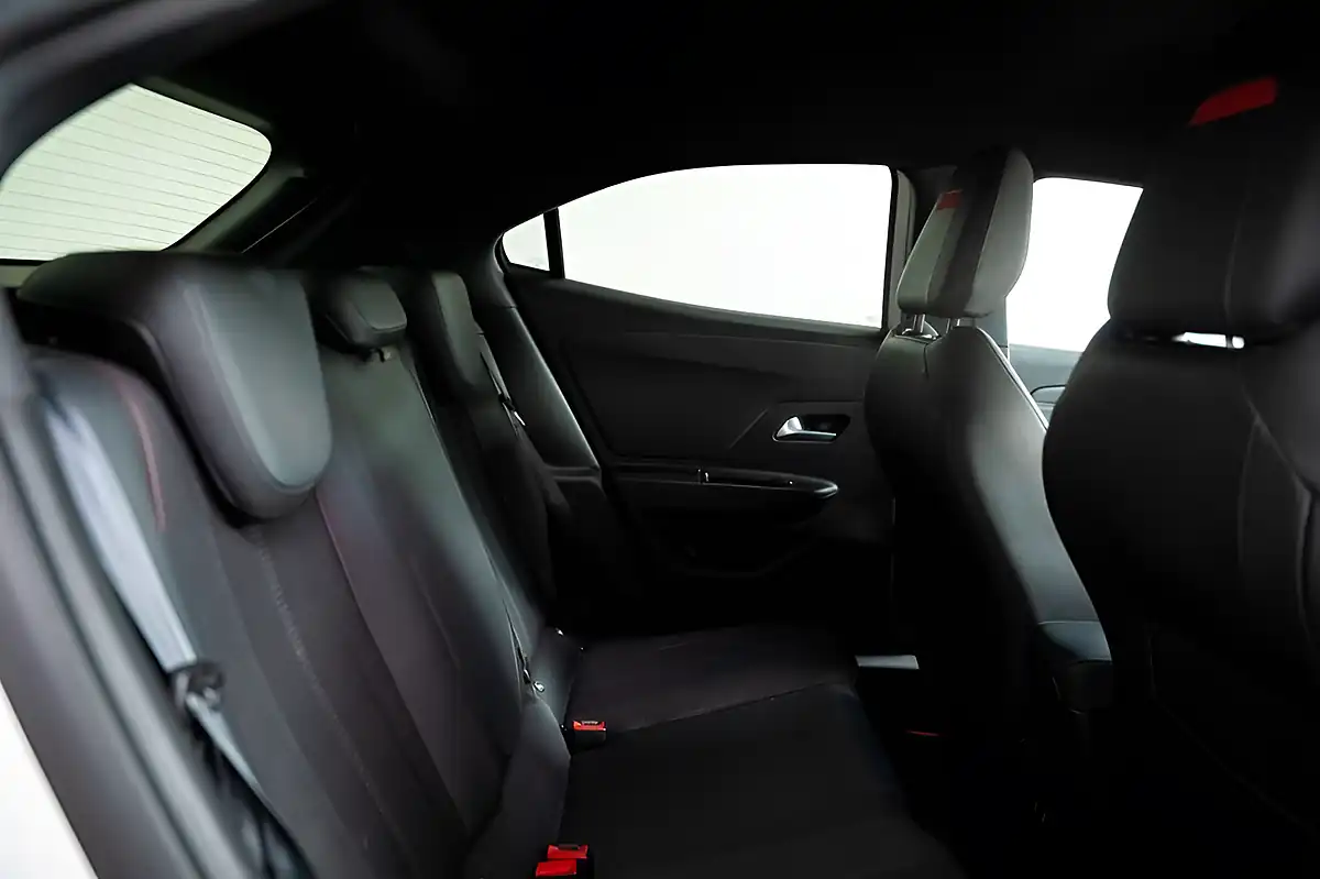 Used 2022 Vauxhall Mokka Gs Line White - Interior and Exterior details 6